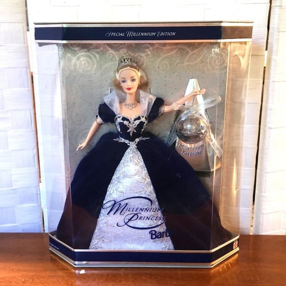BARBIE - Millennium Princess Barbie - Special Millennium Edition
